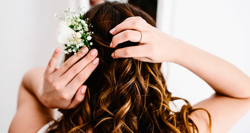 Amazing Asymmetrical Wedding Hairstyles › We Are On A Lark